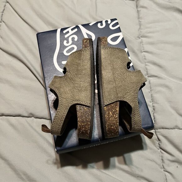 OshKosh B'gosh Bruno Sandals Tan Toddler Size 6 with Box - Picture 6 of 11